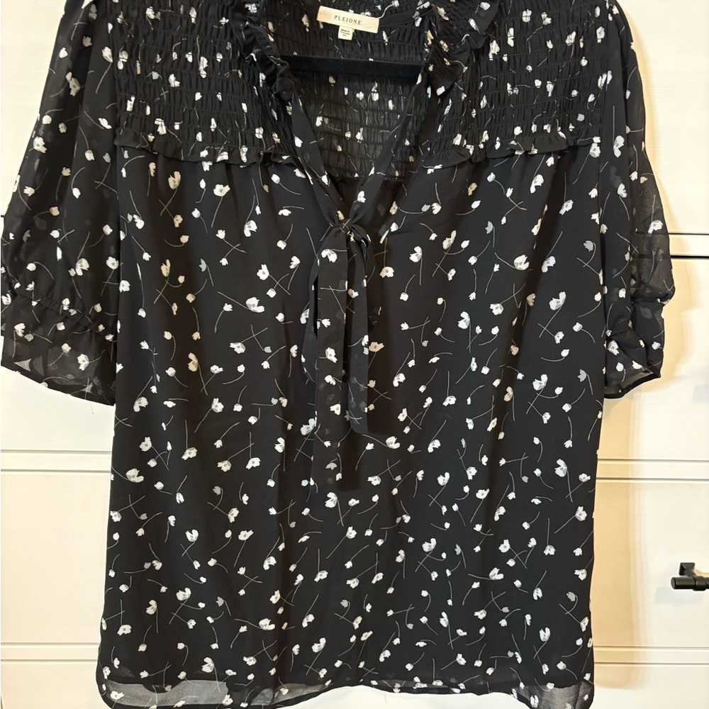 Pleione Black and White Floral Tie-Neck Blouse